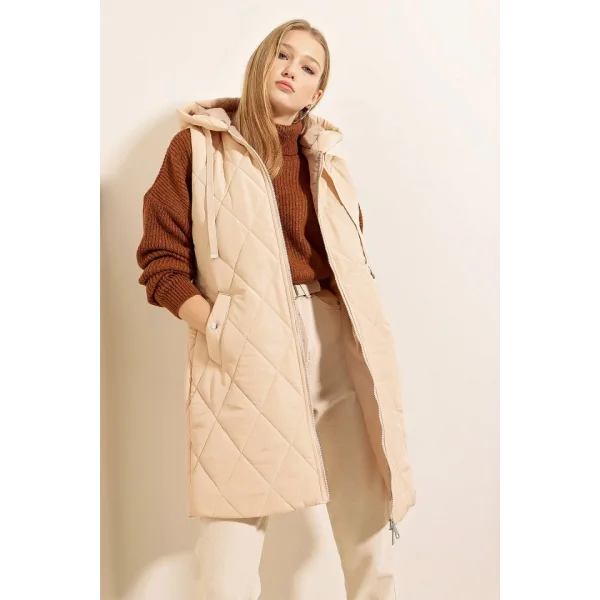51 Kapşonlu Uzun Şişme Yelek  Bej