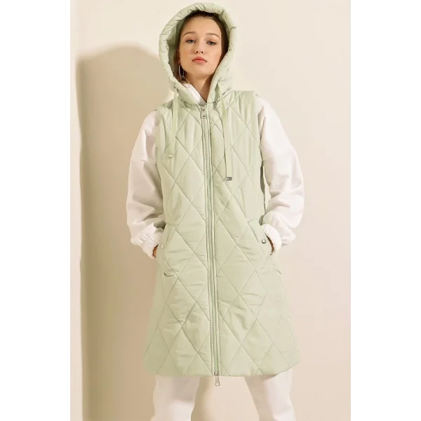 51 Kapşonlu Uzun Şişme Yelek  Mint