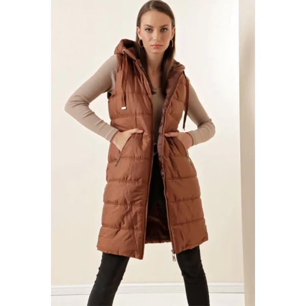 51 Kapşonlu Uzun Şişme Yelek  Taba