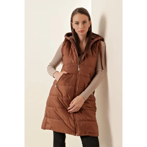 51 Kapşonlu Uzun Şişme Yelek  Taba