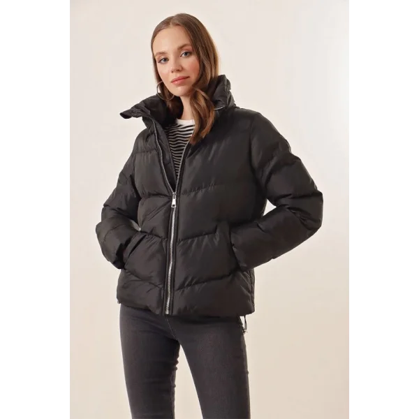 5124 Siyah Dik Yaka Şişme Mont