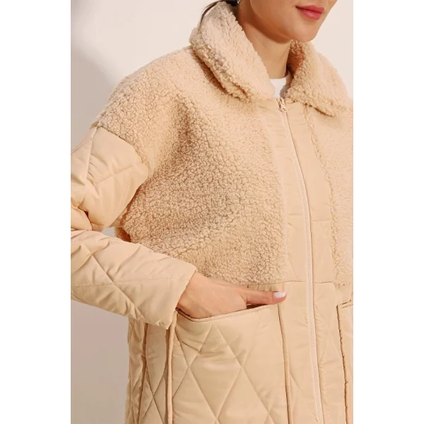 5182 Peluş Detaylı Oversize Şişme Mont  Bej