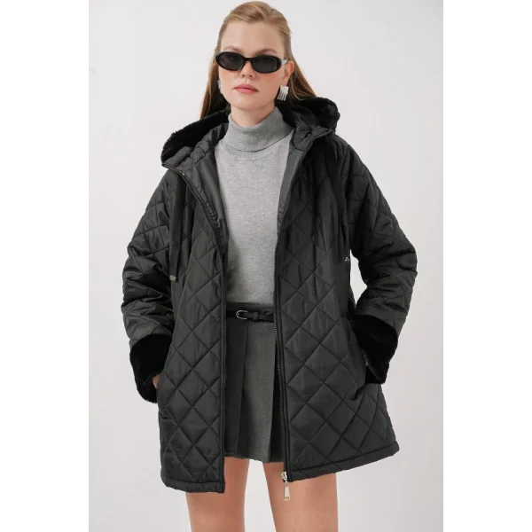 5197 Kapüşonlu Kapitone Mont  Siyah