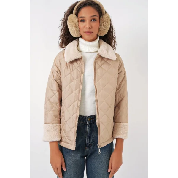 5202 Peluş Detaylı Kapitone Mont  Bej