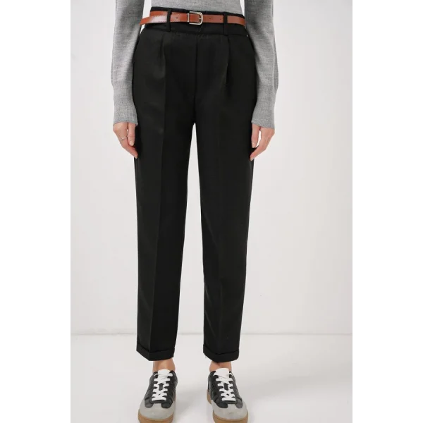 6686 Pileli Kemerli Kumaş Pantolon  Siyah