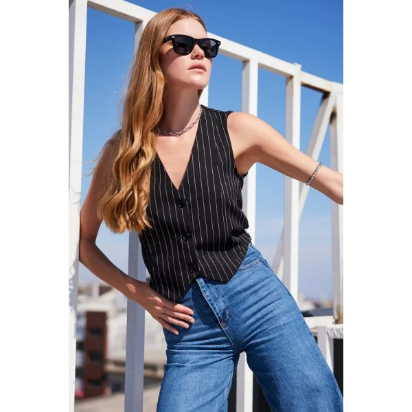 6794 Çizgili Dokuma Yelek  Siyah