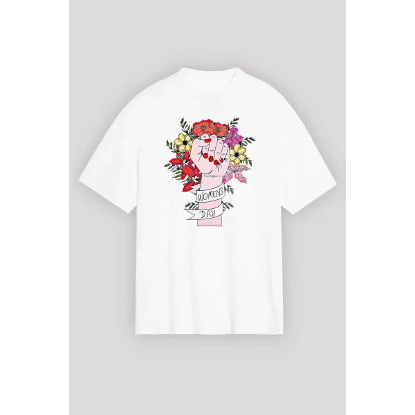 8 Mart Dünya Kadınlar Günü İçin Özel Baskılı T-shirt - Beyaz