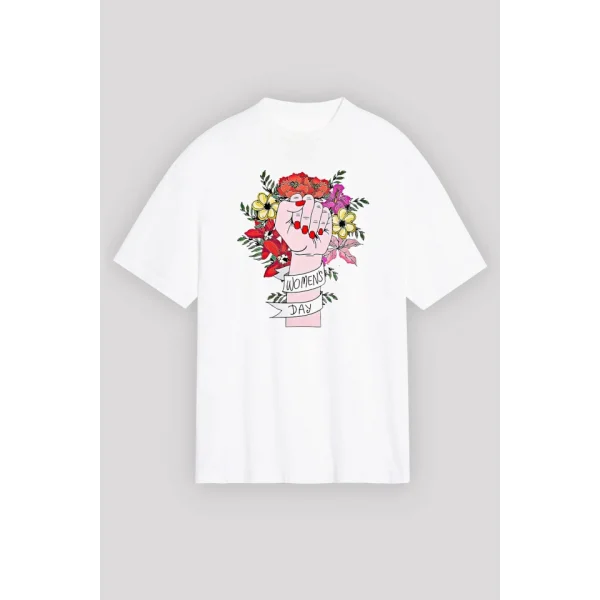 8 Mart Dünya Kadınlar Günü İçin Özel Baskılı T-shirt - Beyaz