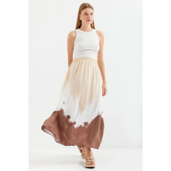 8025 Desenli Uzun Viskon Etek  Bej