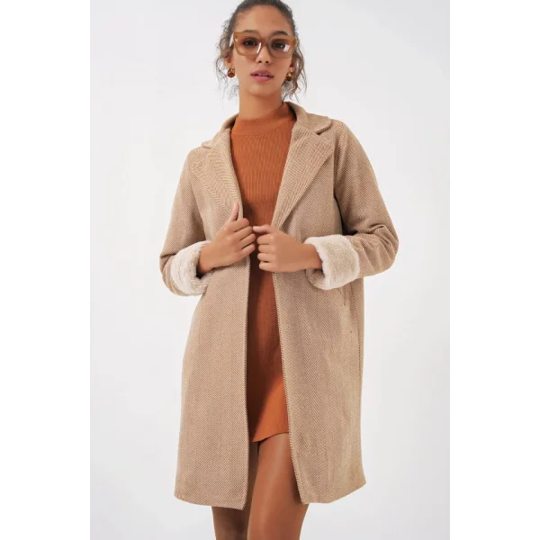 9085 Balık Sırtı Kaşe Kaban  Camel