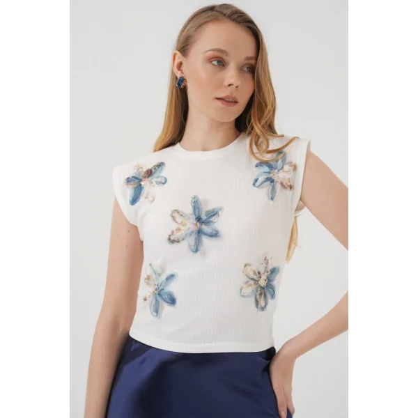 930 Kısa Kol Desenli Crop Bluz - Beyaz