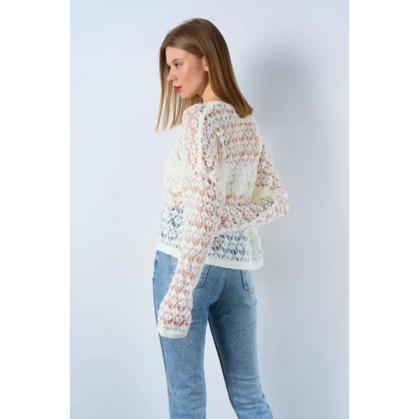 Ajurlu Kendinden Desen Kazak  Ekru