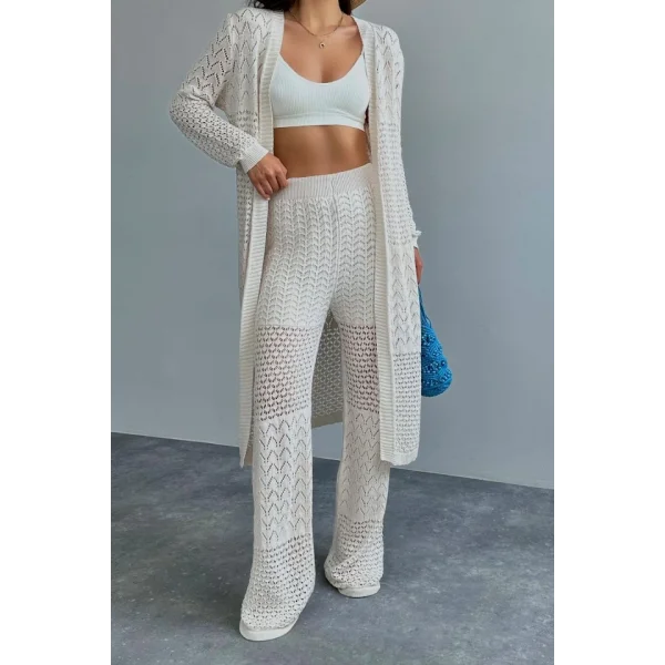 Ajurlu Uzun Hırkalı Takım  Krem