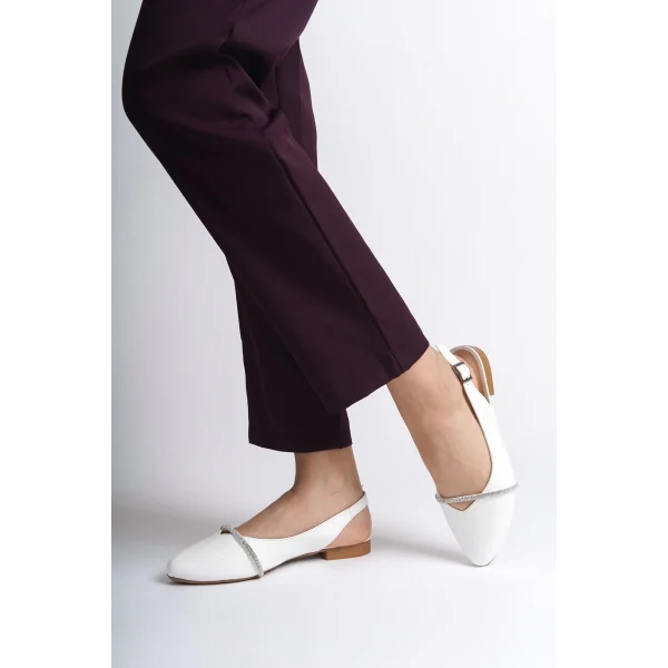 ALLISON Tokalı Ortopedik Rahat Taban Taş Detaylı Kadın Babet Ayakkabı  CKT - Beyaz