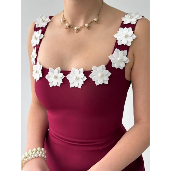 Alyosa Çiçek Detaylı Elbise