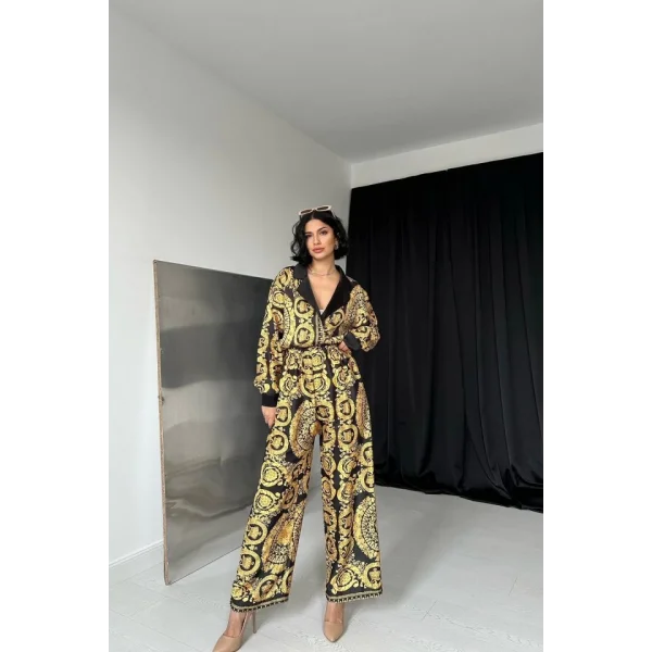 arı Gömlek Ve Baskılı Pantolon Takım