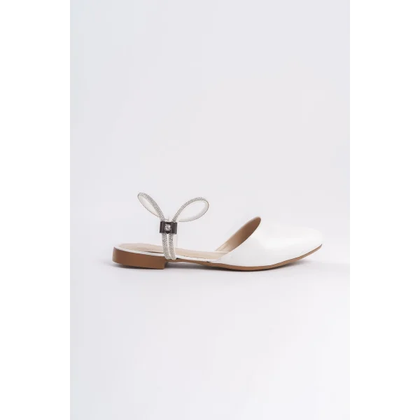 ARIANA Lastikli Ortopedik Rahat Taban Bilekten Taş Detaylı Kadın Babet Ayakkabı  CKT - Beyaz