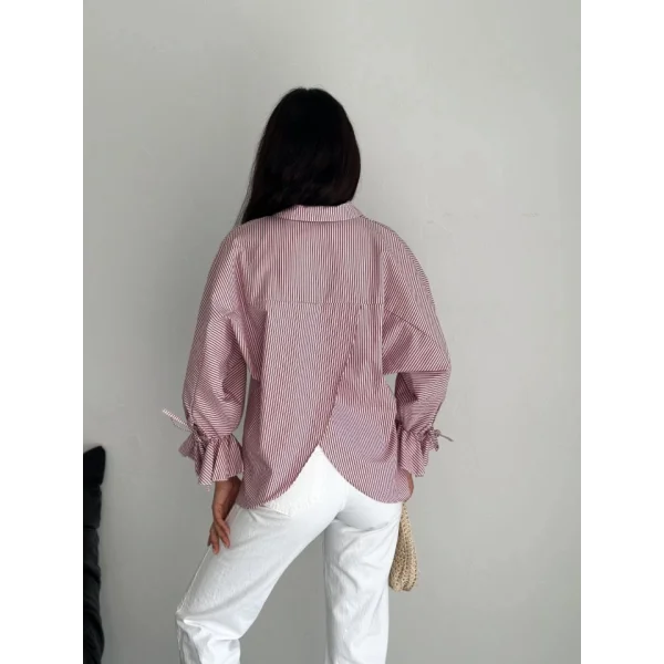 Arkası Asimetrik Yırtmaç Kesim Detaylı Cizgili Bluz Gömlek - Bordo