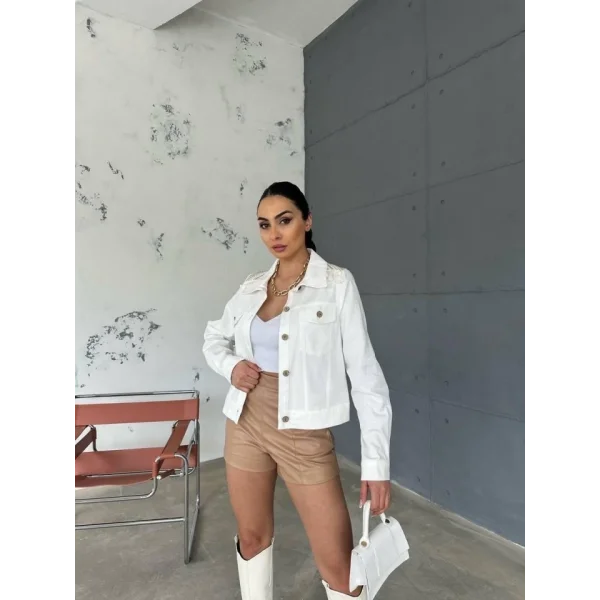 ARKASI NAKIŞLI PÜSKÜLLÜ CROP CEKET - Beyaz