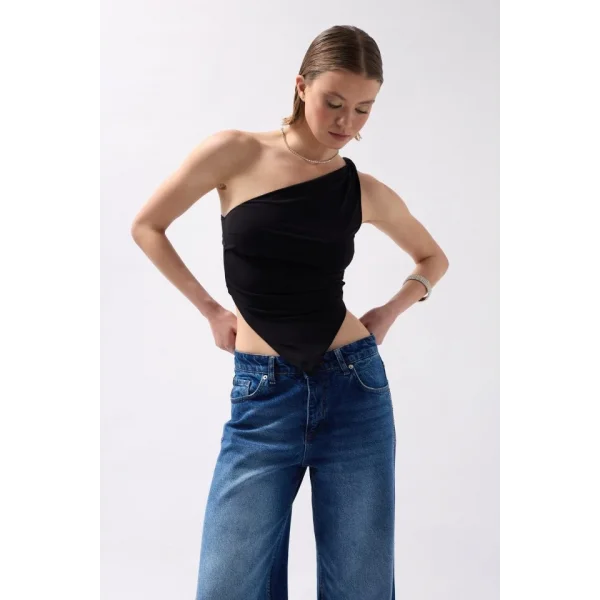 Asimetrik Detay Tek Omuz Bluz