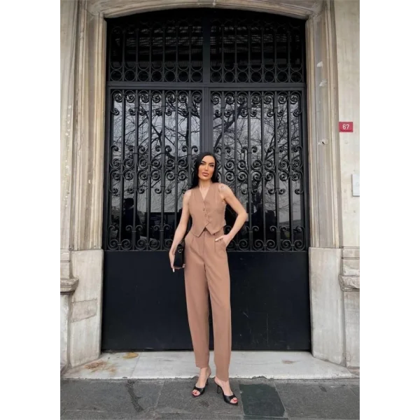 ASİMETRİK DÜĞME YELEK - PAÇA PENS PANTOLON TAKIM - Kahverengi