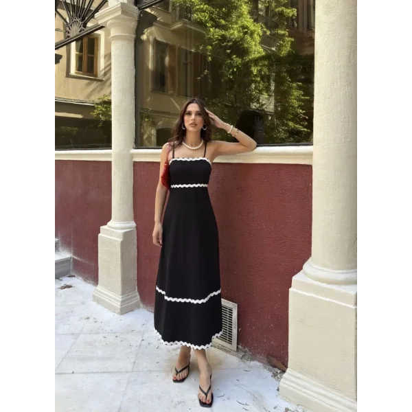 Askılı Uzun Şerit Detaylı Şık ve Rahat Elbise - Siyah