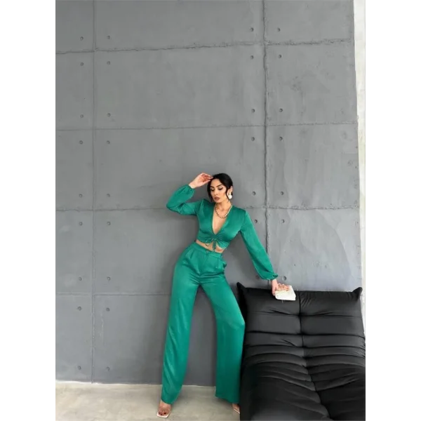 ATEN BÜZGÜ DETAYI CROP BUZPANTOON TAKI  Zümrüt