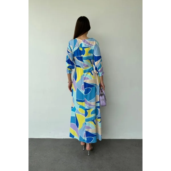 avi Desenli Yırtmaçlı Elbise