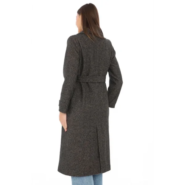 Balık Sırtı Yünlü Dokuma Kaşe Kaban – Kruvaze Yaka, Kuşaklı, Cepli, Astarlı Uzun Boy Tesettür Şık Kışlık Kaşe Kaban Modeli - Kahverengi