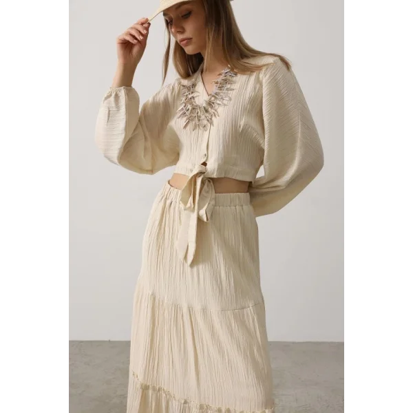 Balon Kollu Etekli Kaş Takım - Taş