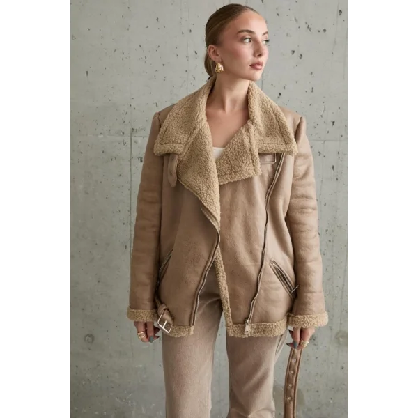 Bej Apoletli Kürklü Ceket