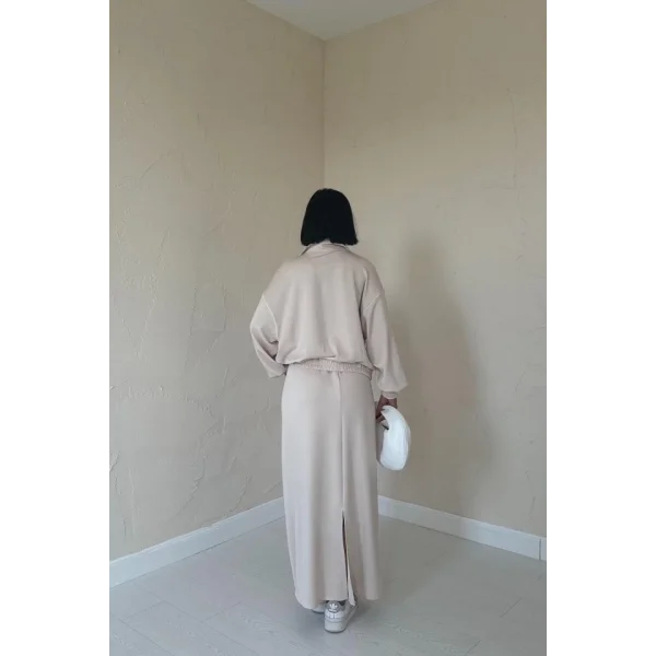 Bej Biyeli Sweatshirt Ve Etek Takım