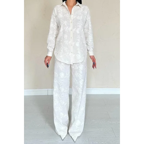 Bej Çiçekli Takım