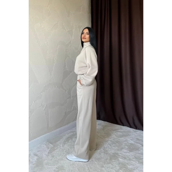 Bej Dik Yaka Eşofman Takım