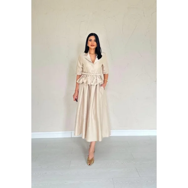 Bej İnce Kemerli Fırfırlı Ceket Ve Büzgülü Etek Takım