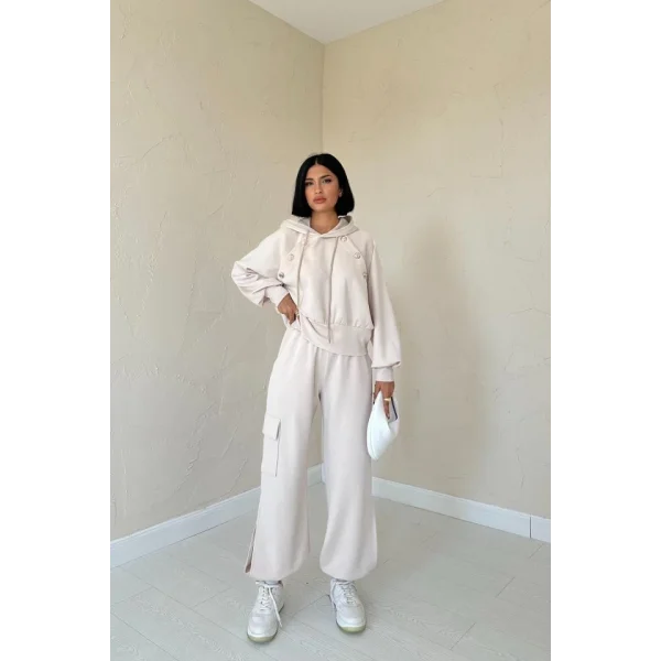 Bej Kapüşonlu Sweatshirt Ve Kargo Pantolon Takım