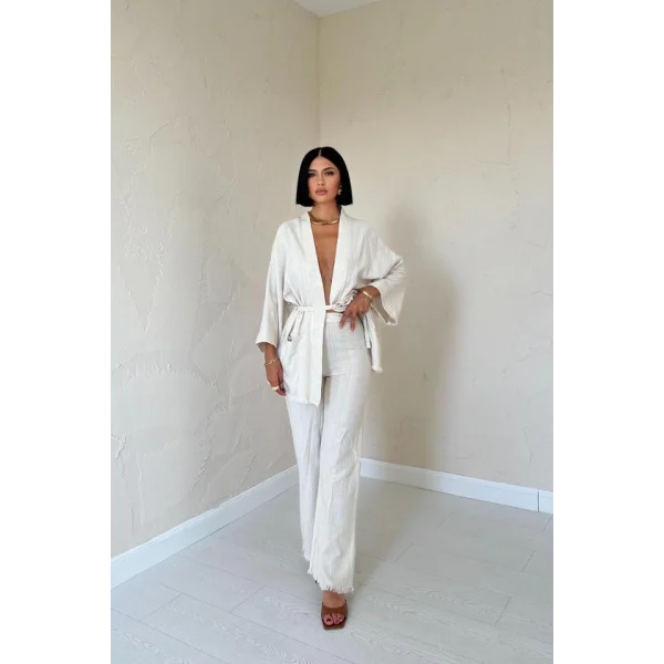 Bej Kimono Ve Pantolon Takım