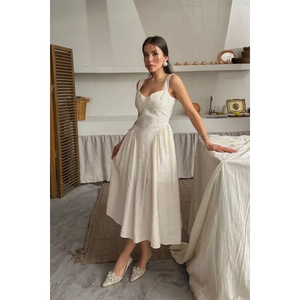 Bej Yanları Büzgülü Göğüs Kuplu Elbise