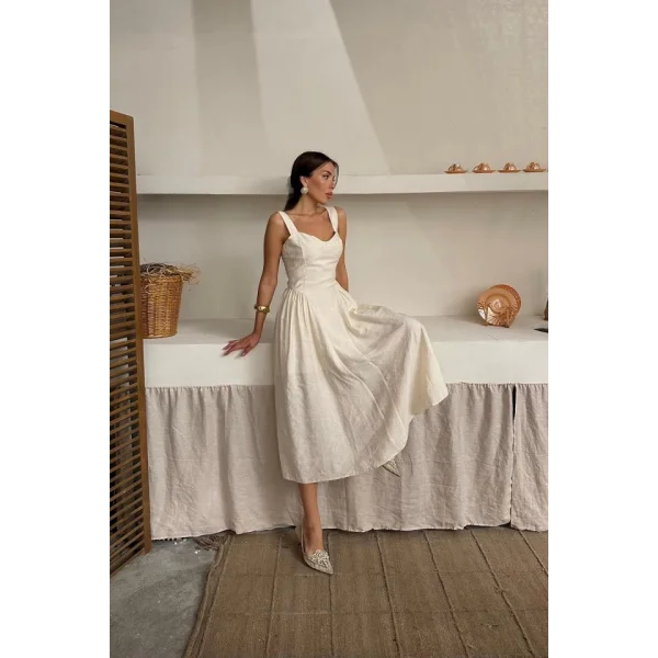 Bej Yanları Büzgülü Göğüs Kuplu Elbise