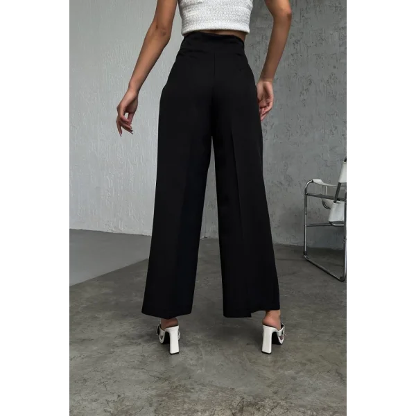 Bel Düğme Detayli Pantolon