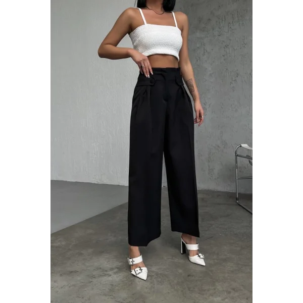 Bel Düğme Detayli Pantolon