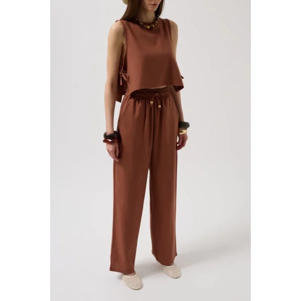 Beli Bağcıklı Düz Kesim Pantolon