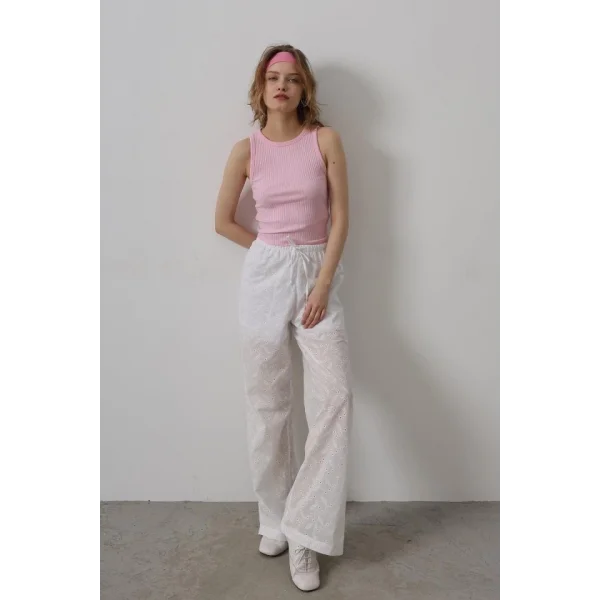 Beli Bağlamalı Brode Pantolon - Beyaz