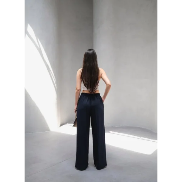 Beli̇ Lasti̇k Ve Bağcikli Geni̇ş Paça Pantolon