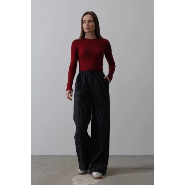 Beli Lastikli Bol Paça Pantolon - Lacivert-Beyaz