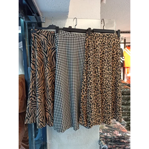 Beli Lastikli Kazayağı Desen Süet Scuba Etek.