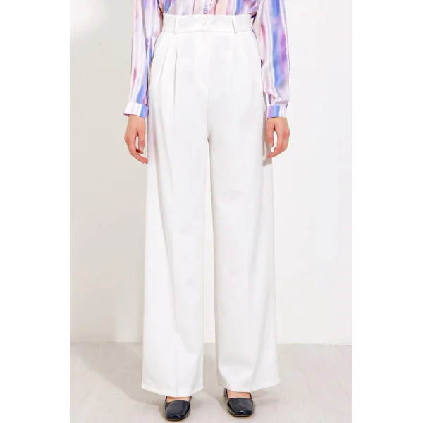 Beyaz Bol Paça Kumaş Pantolon 6647