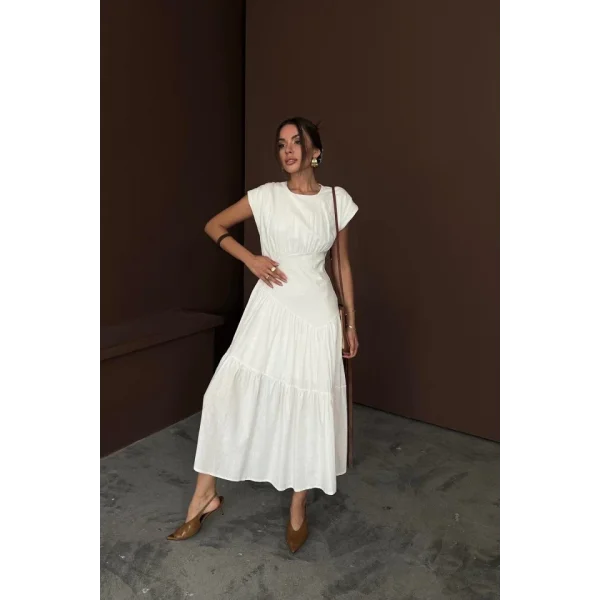 Beyaz Büzgü Detaylı Keten Elbise