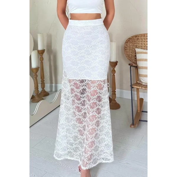 Beyaz Dantel Detaylı Etek