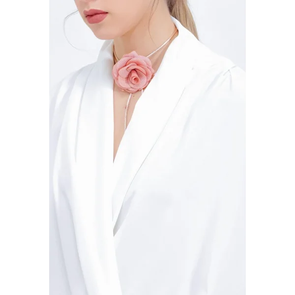 Beyaz Kruvaze Yaka Dökümlü Saten Bluz 0492